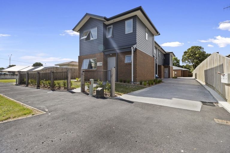 Photo of property in 2/5 Mount View Road, Melville, Hamilton, 3206
