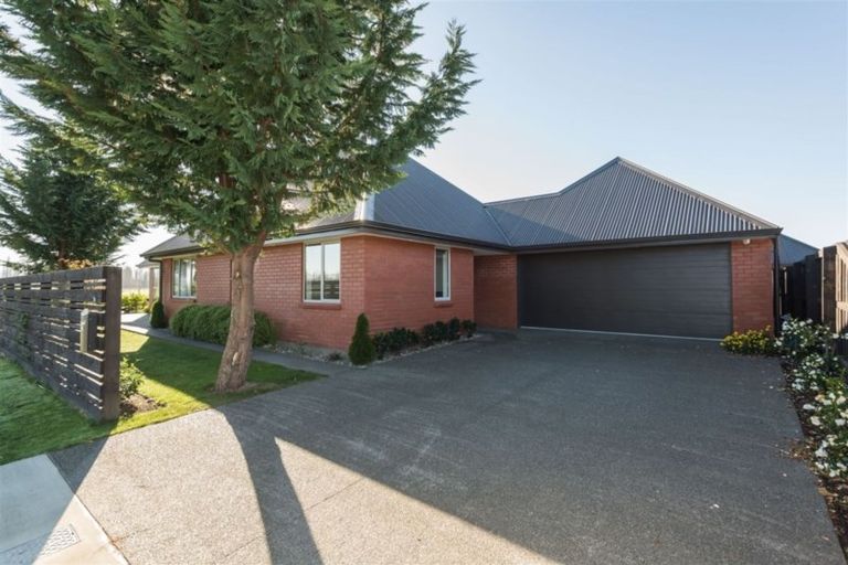Photo of property in 2a Ballarat Road, Rangiora, 7400