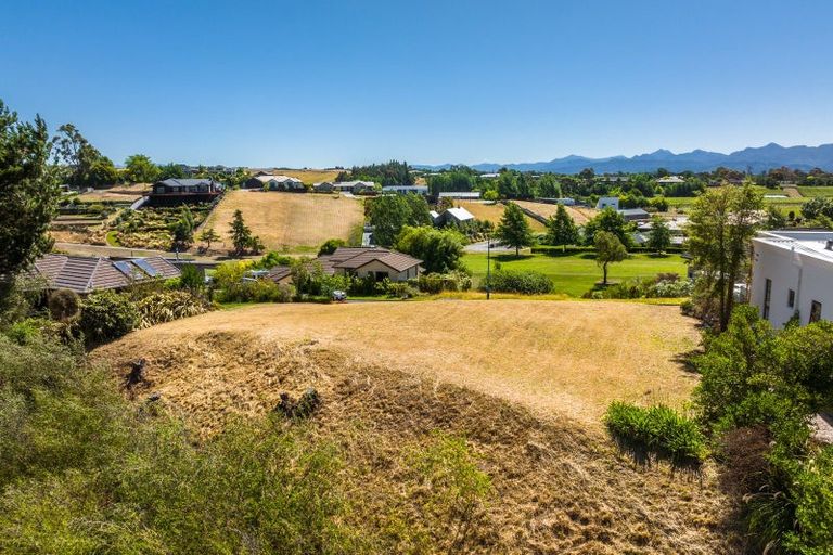 Photo of property in 31 Pine Hill Rise, Fairhall, 7272