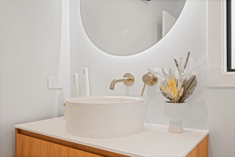 Photo of property in 60 Wooing Tree Avenue, Cromwell, 9310