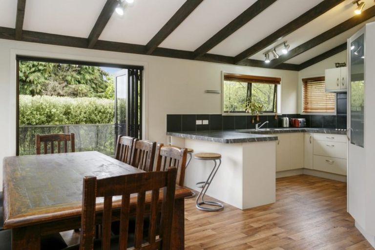 Photo of property in 81 Tamatea Road, Taupo, 3330