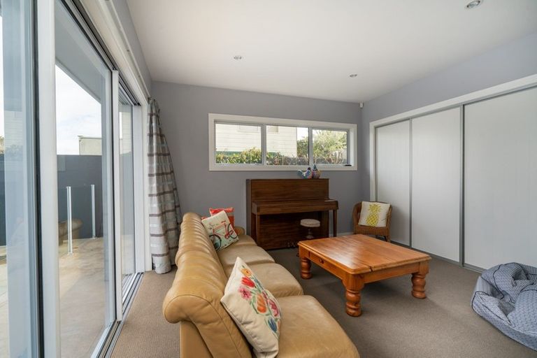 Photo of property in 8 Kurupae Road, Hilltop, Taupo, 3330