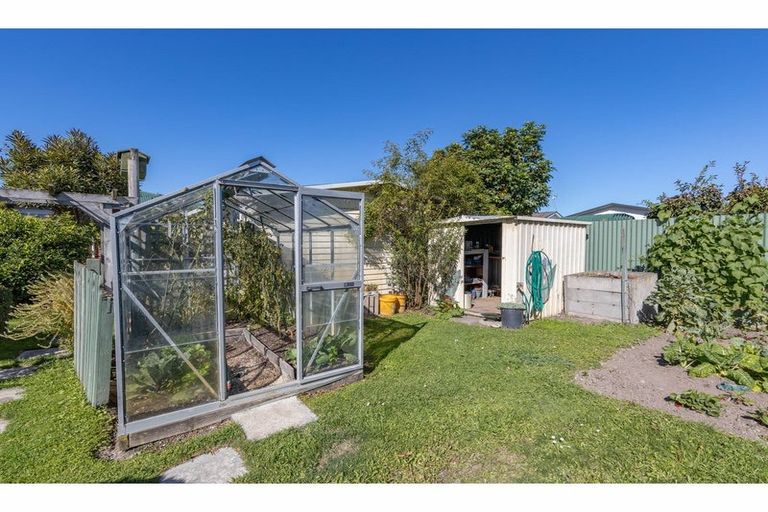 Photo of property in 11 Clayton Road, Amberley, 7410