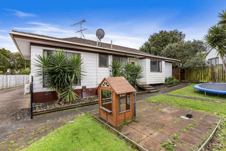 Photo of property in 43 Bellfield Road, Opaheke, Papakura, 2113