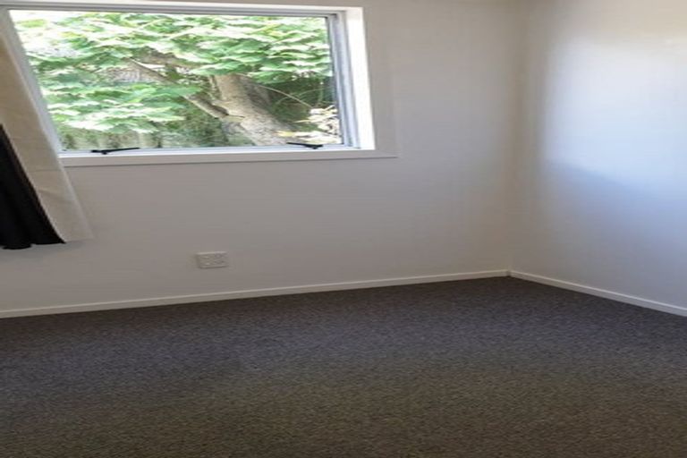 Photo of property in 2/149 Colwill Road, Massey, Auckland, 0614