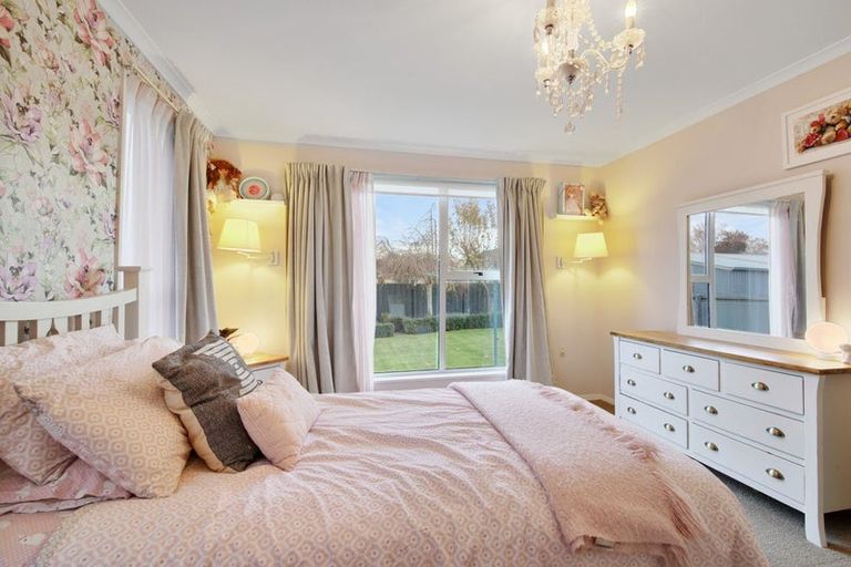 Photo of property in 10 Geddis Street, Rangiora, 7400