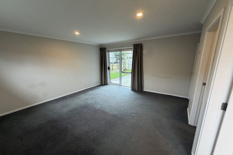 Photo of property in 10 Galea Grove, Kelvin Grove, Palmerston North, 4414