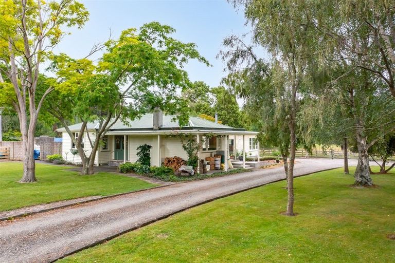 Photo of property in 1785 Martinborough Masterton Road, Longbush, Masterton, 5884