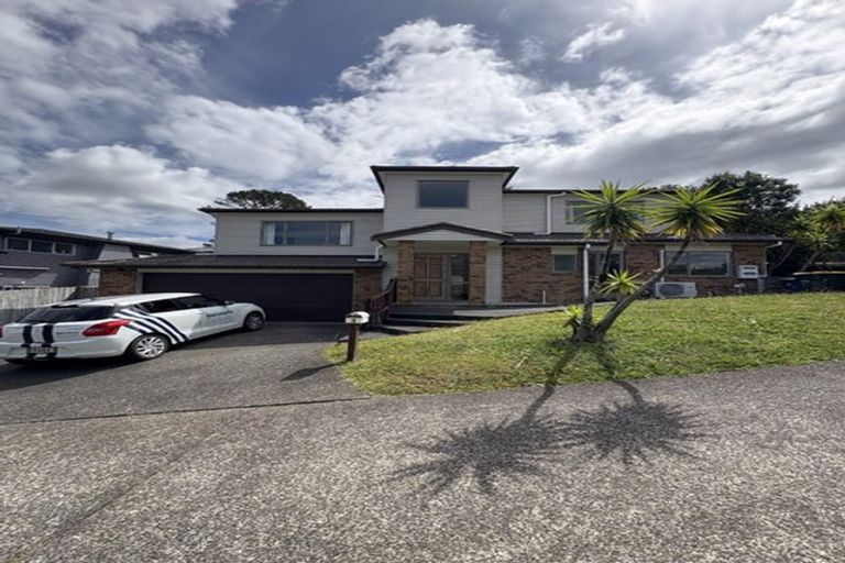 Photo of property in 3 Carol Lee Place, Albany Heights, Auckland, 0632