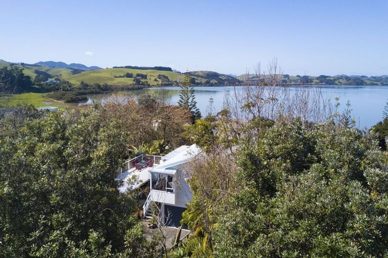 Photo of property in 15 Whitecaps Place, Hihi, Mangonui, 0494
