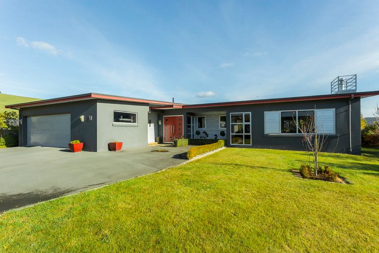 Photo of property in 30 Irwin Logan Drive, Mosgiel, 9024