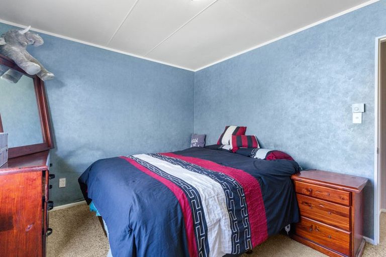 Photo of property in 11 Vincent Drive, Levin, 5510