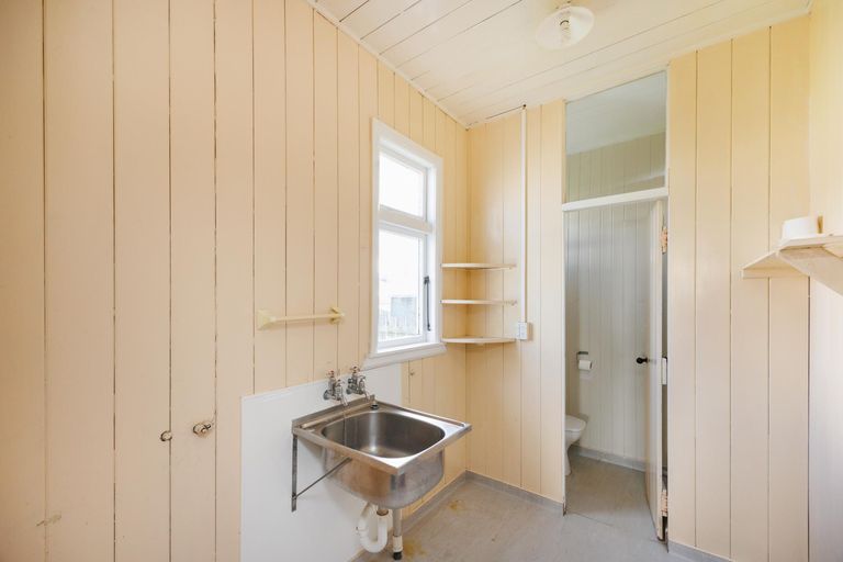 Photo of property in 262 Ruahine Street, Terrace End, Palmerston North, 4410