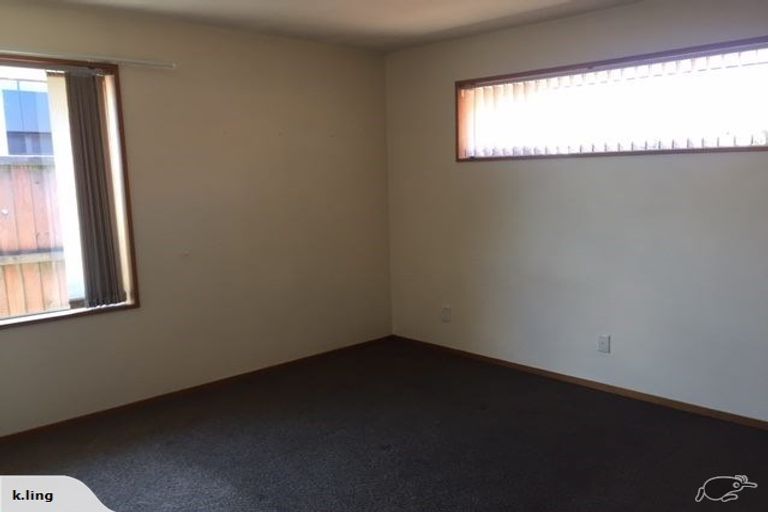 Photo of property in 2/395 Ilam Road, Bryndwr, Christchurch, 8053