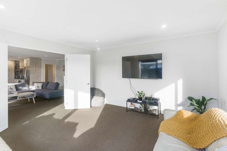 Photo of property in 49 Aroha Street, Pegasus, 7612