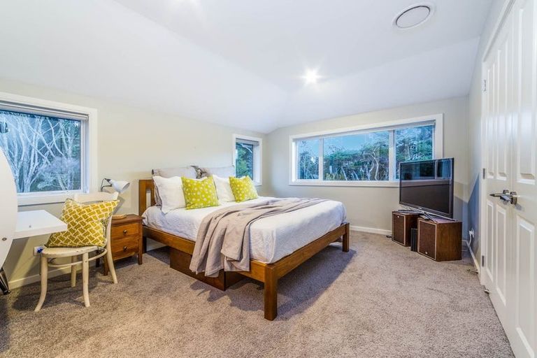 Photo of property in 41e Chester Avenue, Greenhithe, Auckland, 0632