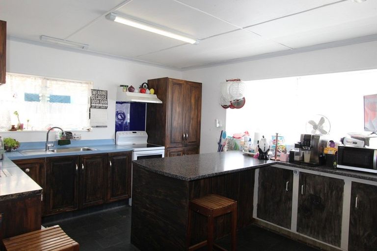 Photo of property in 3 Albert Street, Pahiatua, 4910