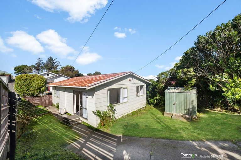 Photo of property in 1/65 Clifford Road, Johnsonville, Wellington, 6037