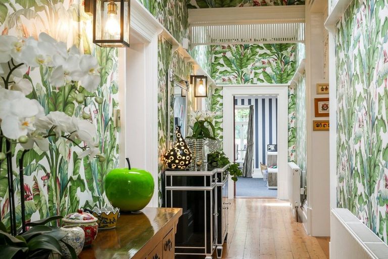 Photo of property in 37 Middleton Road, Kew, Dunedin, 9012