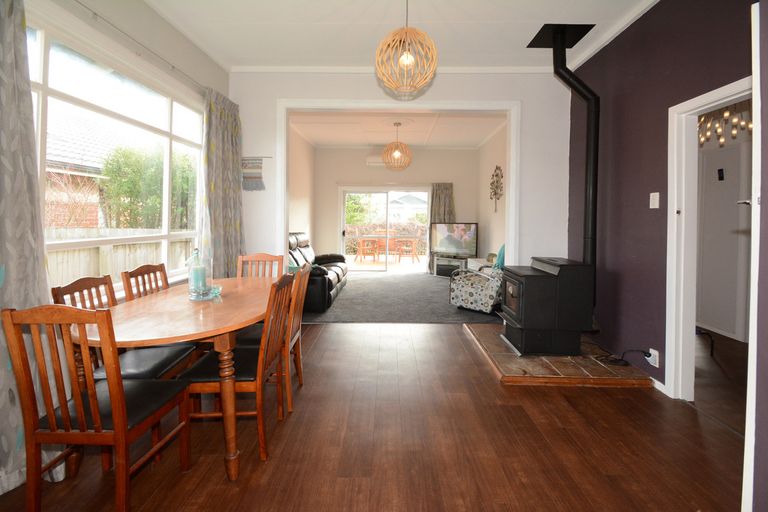 Photo of property in 24 Oakland Street, Andersons Bay, Dunedin, 9013