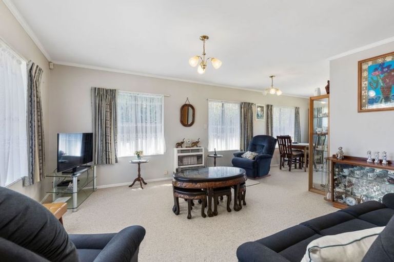 Photo of property in 142a Waiwhetu Road, Waterloo, Lower Hutt, 5011