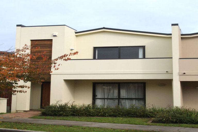 Photo of property in 23 Puma Drive, Golflands, Auckland, 2013