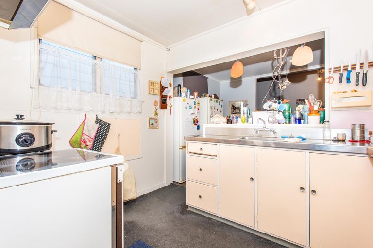 Photo of property in 254 Childers Road, Gisborne, 4010