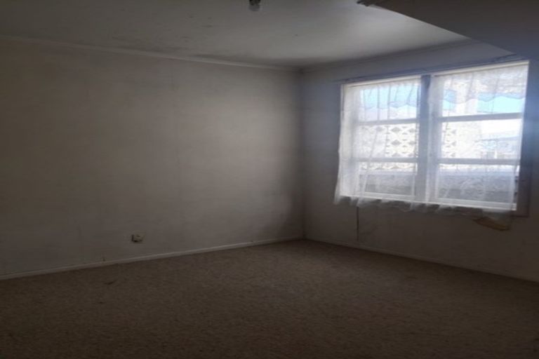 Photo of property in 129 Hall Avenue, Favona, Auckland, 2024