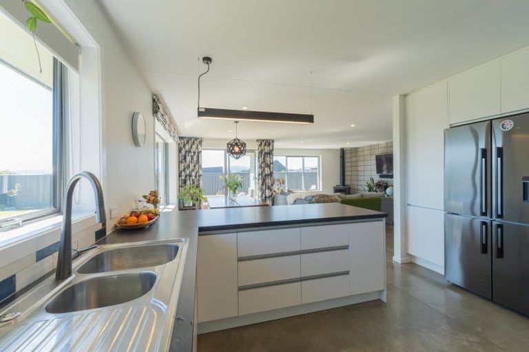Photo of property in 11 Breaksea Street, Te Anau, 9600