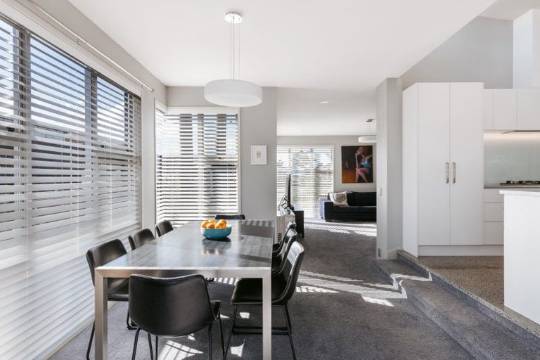 Photo of property in 22 Oriental Parade, Papamoa Beach, Papamoa, 3118