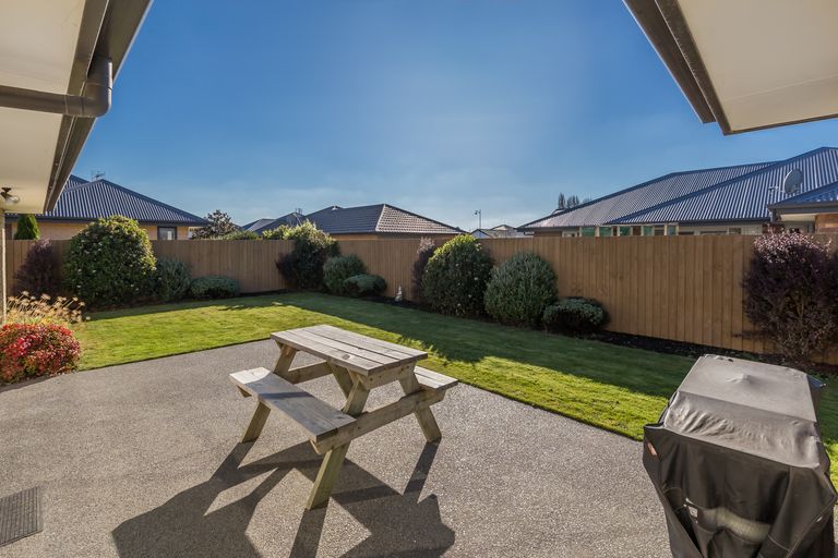Photo of property in 12 Richmond Avenue, Halswell, Christchurch, 8025