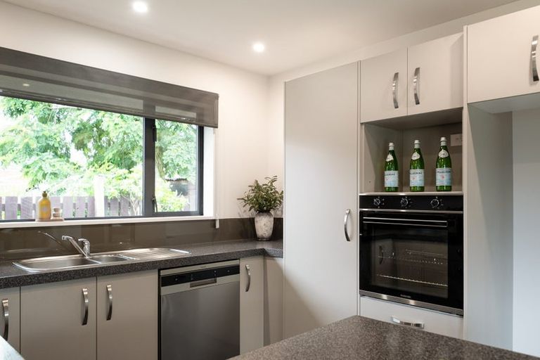 Photo of property in 14 Gladstone Road, Woodend, 7610