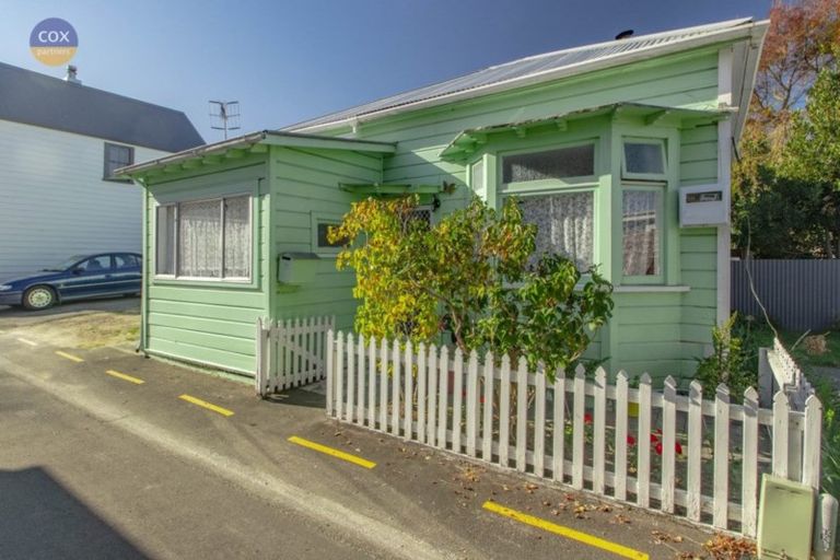 Photo of property in 155 Carlyle Street, Napier South, Napier, 4110