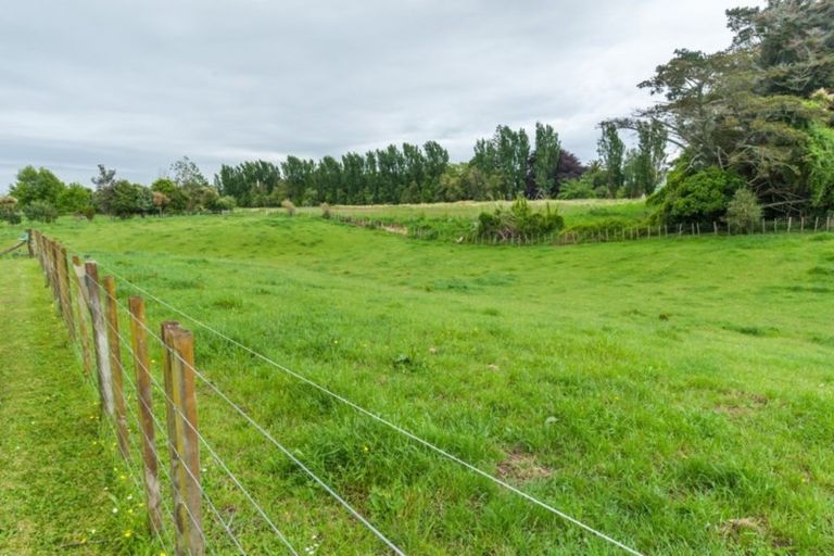 Photo of property in 23 Western Rise, Ohau, Levin, 5570