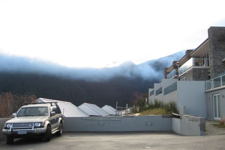 Photo of property in 55d Kent Street, Queenstown, 9300