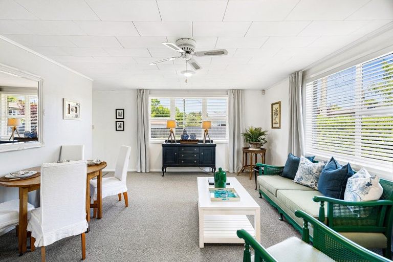 Photo of property in 36c Lucknow Road, Havelock North, 4130