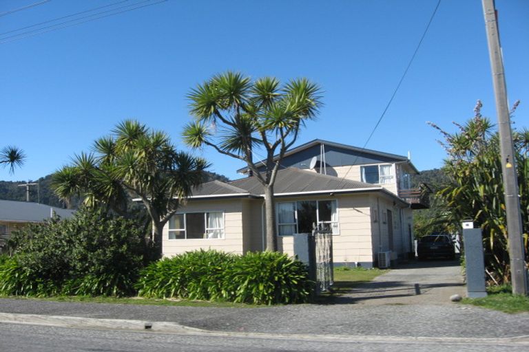 Photo of property in 48 Domett Esplanade, Cobden, Greymouth, 7802