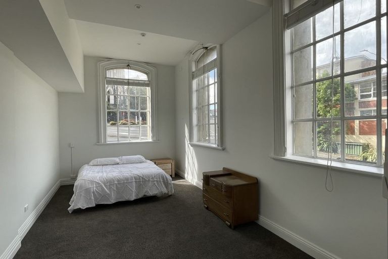 Photo of property in 255 Rattray Street, Dunedin Central, Dunedin, 9016