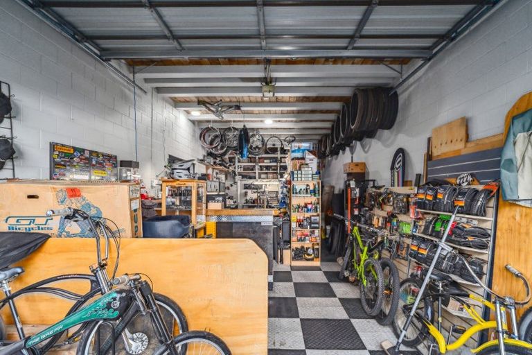 Photo of property in 6b Williams Street, Sunshine Bay, Queenstown, 9300