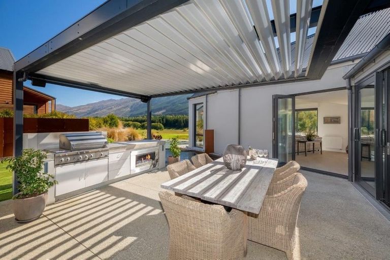 Photo of property in 7 Mill Green, Arrowtown, 9371