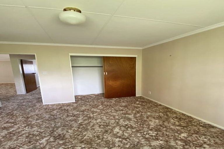 Photo of property in 6 Bevan Place, Otaki, 5512