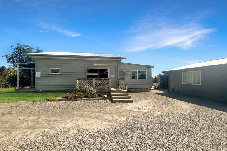 Photo of property in 41 Pharazyn Road, Feilding, 4777
