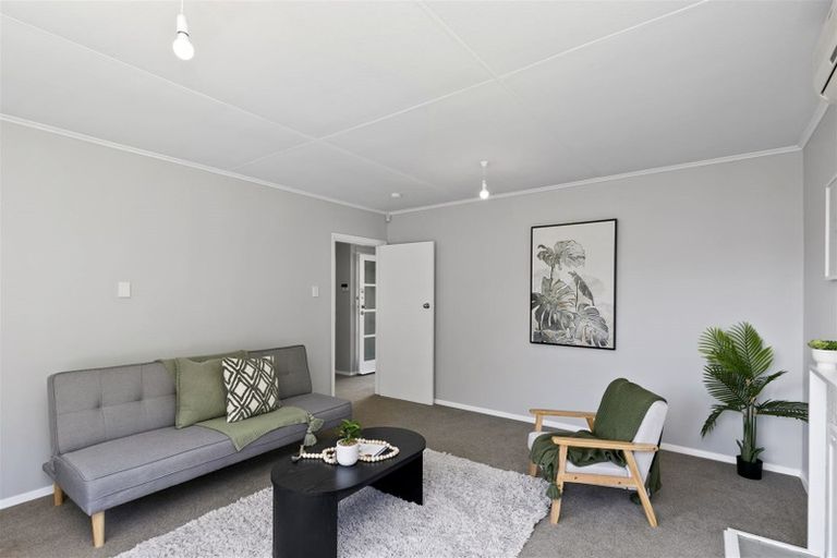 Photo of property in 55 Rangituhi Crescent, Takapuwahia, Porirua, 5022