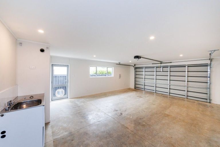 Photo of property in 30 Frederick Street, Terrace End, Palmerston North, 4410