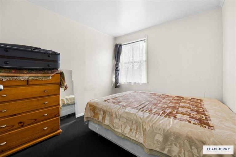 Photo of property in 1/8 Cornwall Road, Mangere, Auckland, 2022