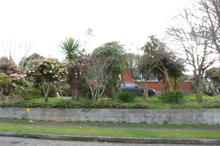 Photo of property in 11 Fairbank Avenue, Stratford, 4332