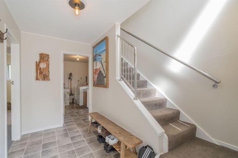 Photo of property in 10 Poplar Street, Whitianga, 3510