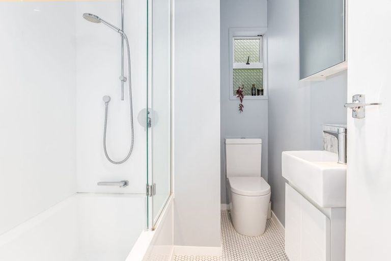 Photo of property in 59b Volga Street, Island Bay, Wellington, 6023