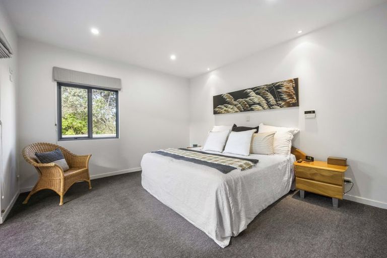 Photo of property in 15 Gulf View Road, Murrays Bay, Auckland, 0630