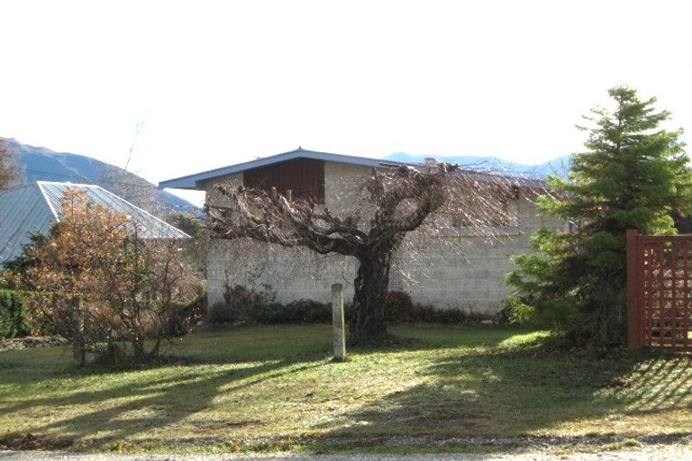 Photo of property in 66 Beech Street, Wanaka, 9305
